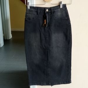NEW Denim modest skirt, below knee,xs,black color